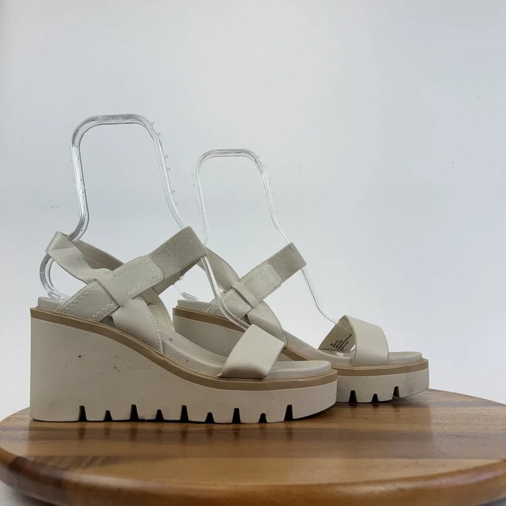Womens Mia Ciji Ivory Faux Leather Platform Wedge Lug Sole Sandals Size 10 M GUC